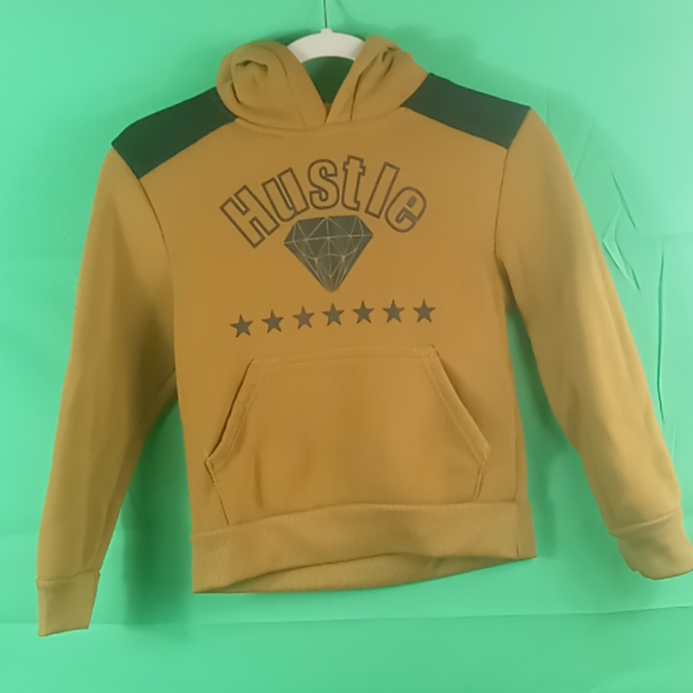Boys "hustle" hoodie size 8(s)